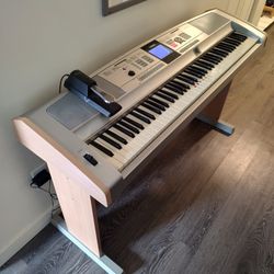 Yamaha Portable Lightly Weighted 88-Key Grand Piano Keyboard + Pedal/Stand + 494 voices, 135 Accompaniment, 32-note Polyphony, 6-track Seq (MSRP $899)