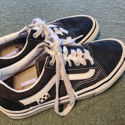 Vans Old Skool Black And White Skate Shoes Size 4.5