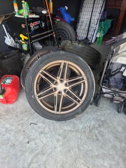 22 ferrada wheels (not in best condition but repairable)