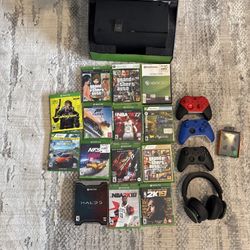 Xbox Series X Console Bundle with 3 Controllers (1 Elite Controller) and Games