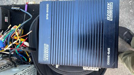 Se vende Amplificador sound Down, mono amplificador trabajando perfectamente muy buenas condiciones