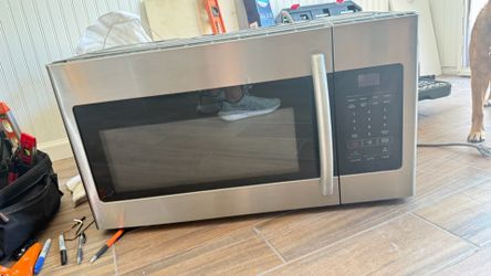 Samsung Stainless Steel Over-the-Range Microwave