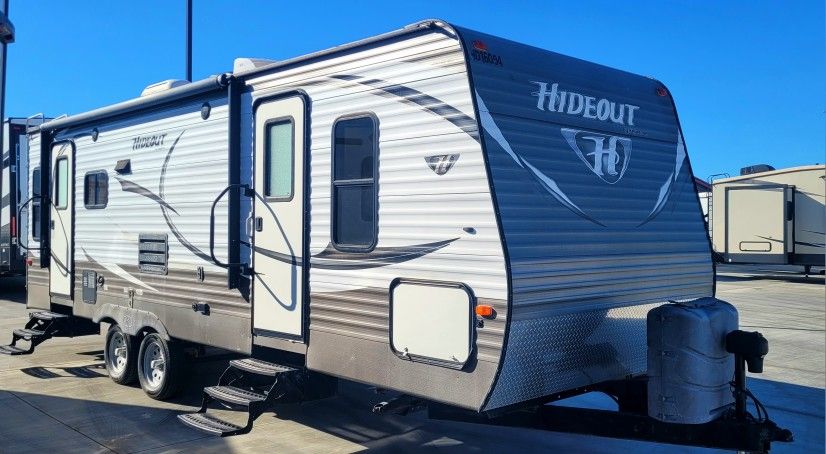 2016 Hideout 24RLS