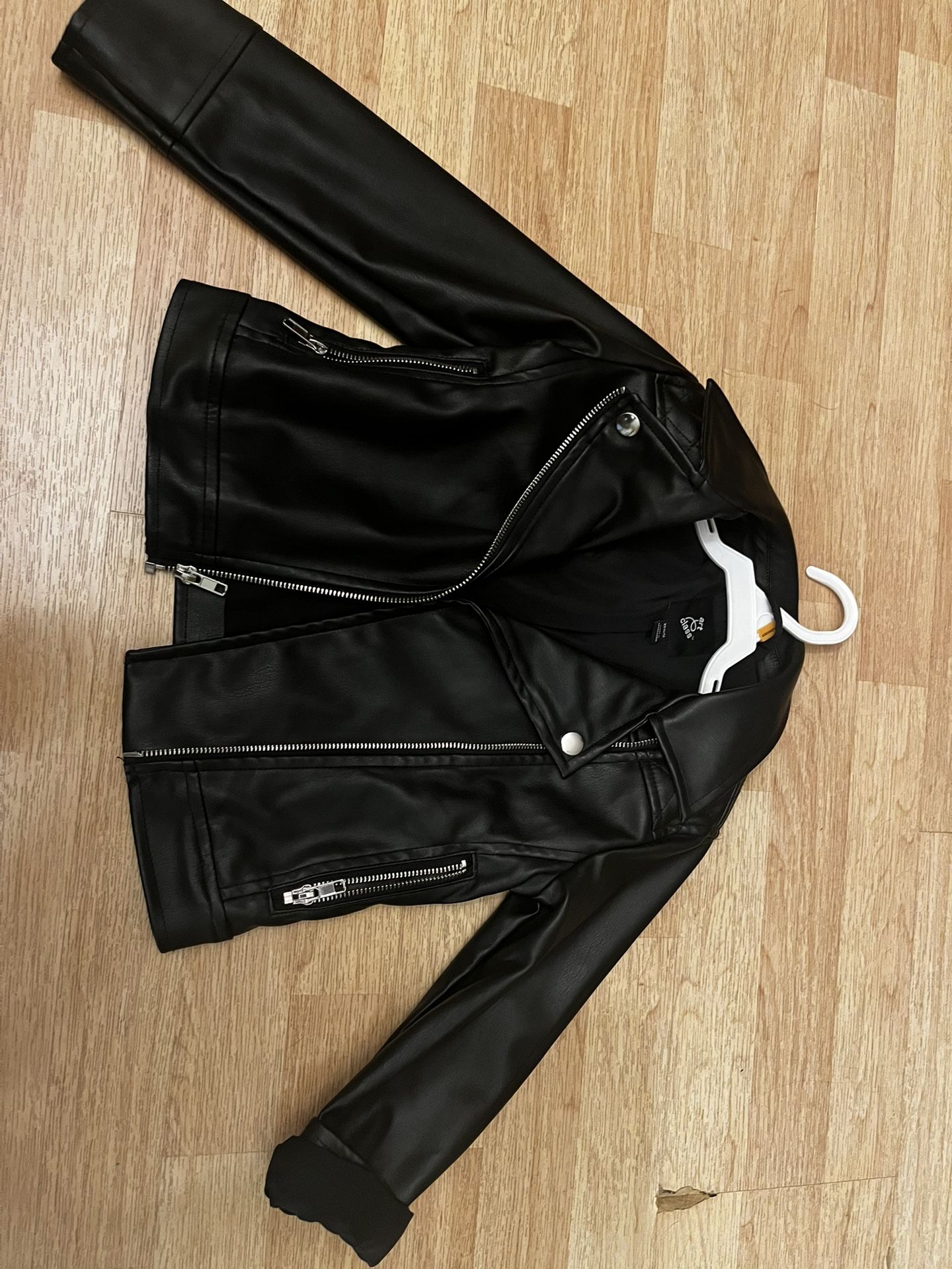 XS 4/5 Black Leather Jacket 