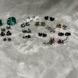 15 costume jewelry stud earrings lot heats house shoes bows silver green gold 