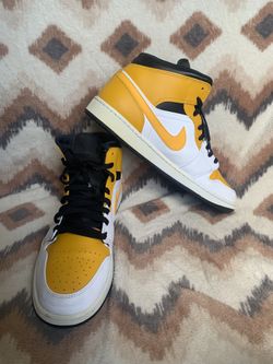 Size 13 - Air Jordan 1 Mid University Gold