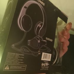 Wireless Ear Budes  Bluetooth 