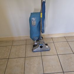Royal antique  vaccum