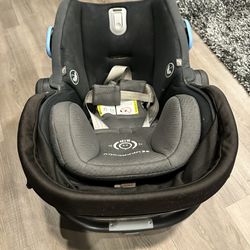 Uppa baby Mesa Car Seat 