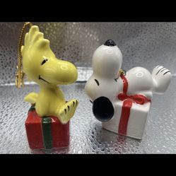 Bundle Lot Of 2 Vintage Made In Japan Snoopy Woodstock Ornaments Ceramic 1960’s