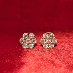 10k Yellow Gold Flower Earrings 1.40 ctw