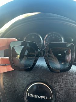 Gucci Woman’s Sunglasses