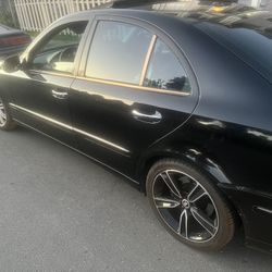 2007 Mercedes-Benz E-Class