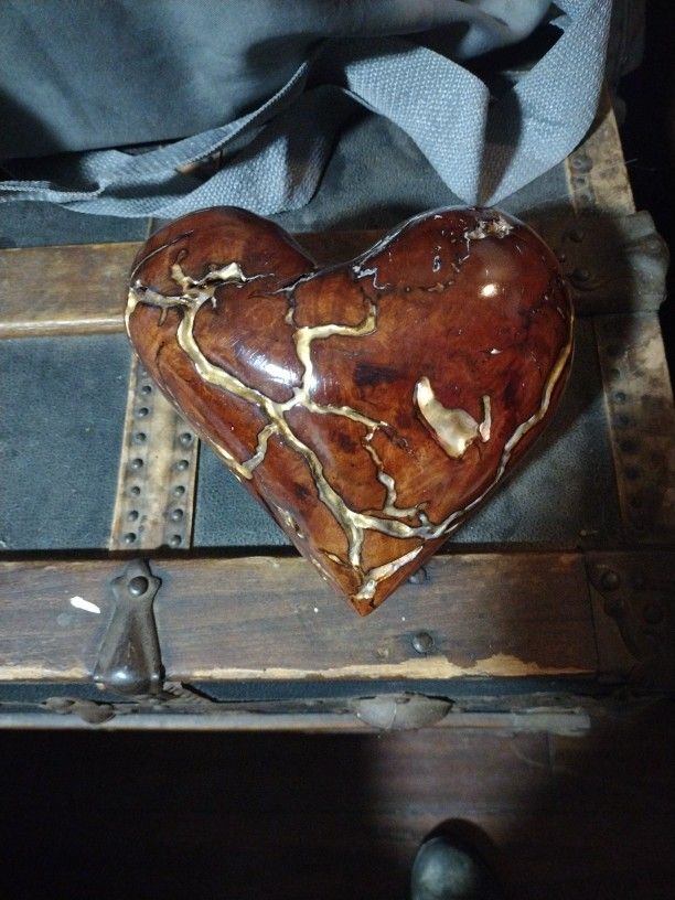Manzanita Root Burl Fractal Heart With Gold Leaf Inlay And Enamel Finish