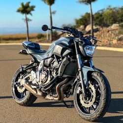 2015 Yamaha FZ07 / MT07 Motorcycle
