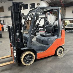 2019 Toyota 5,000Lb Forklift