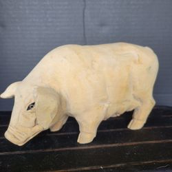 Vintage Realistic Hand Carved Wooden Folk Art Sow Pig Sculpture 8" x 4"