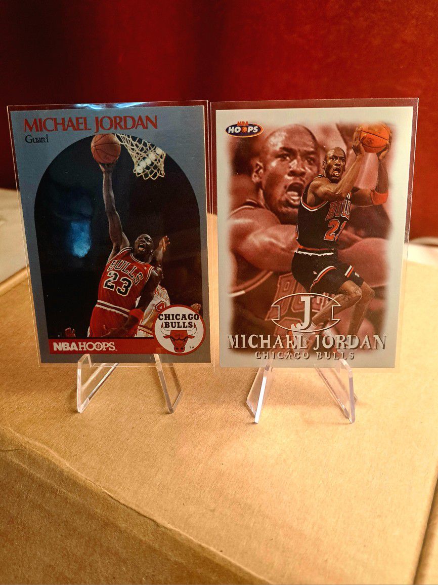 Michael Jordan 1990 Hoops #65 1998 Hoops #23