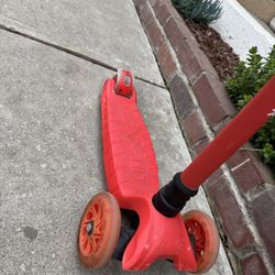 For both ! three-wheel kids' kick scooter,Bel Sport Twist 3 Rodas