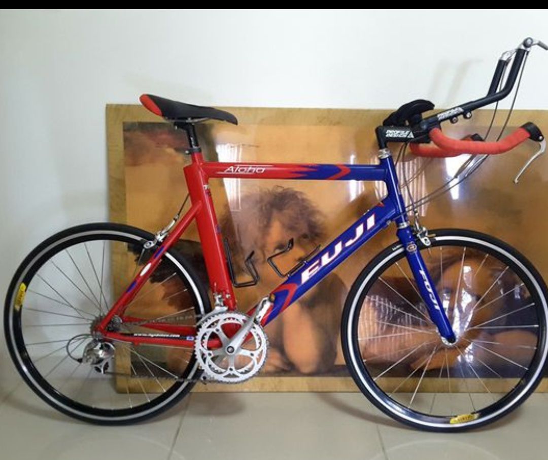 Fuji Aloha triathlon road bike. Aluminum 6061, size 58cm xl