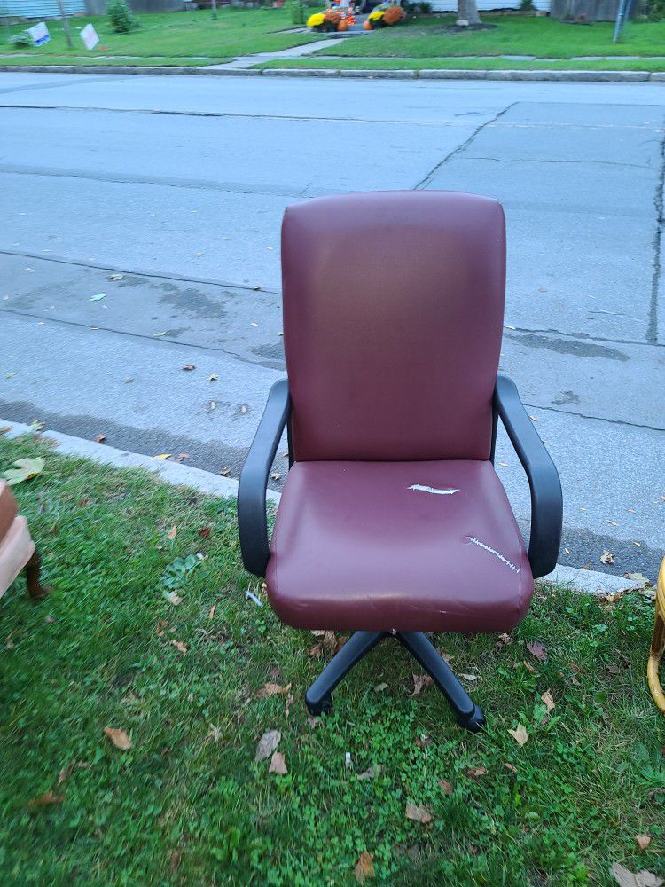 Like New Chair 