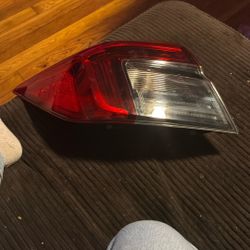 Left tail light for 2025 honda civic