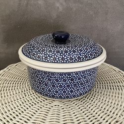 Polish Pottery by Boleslawiec