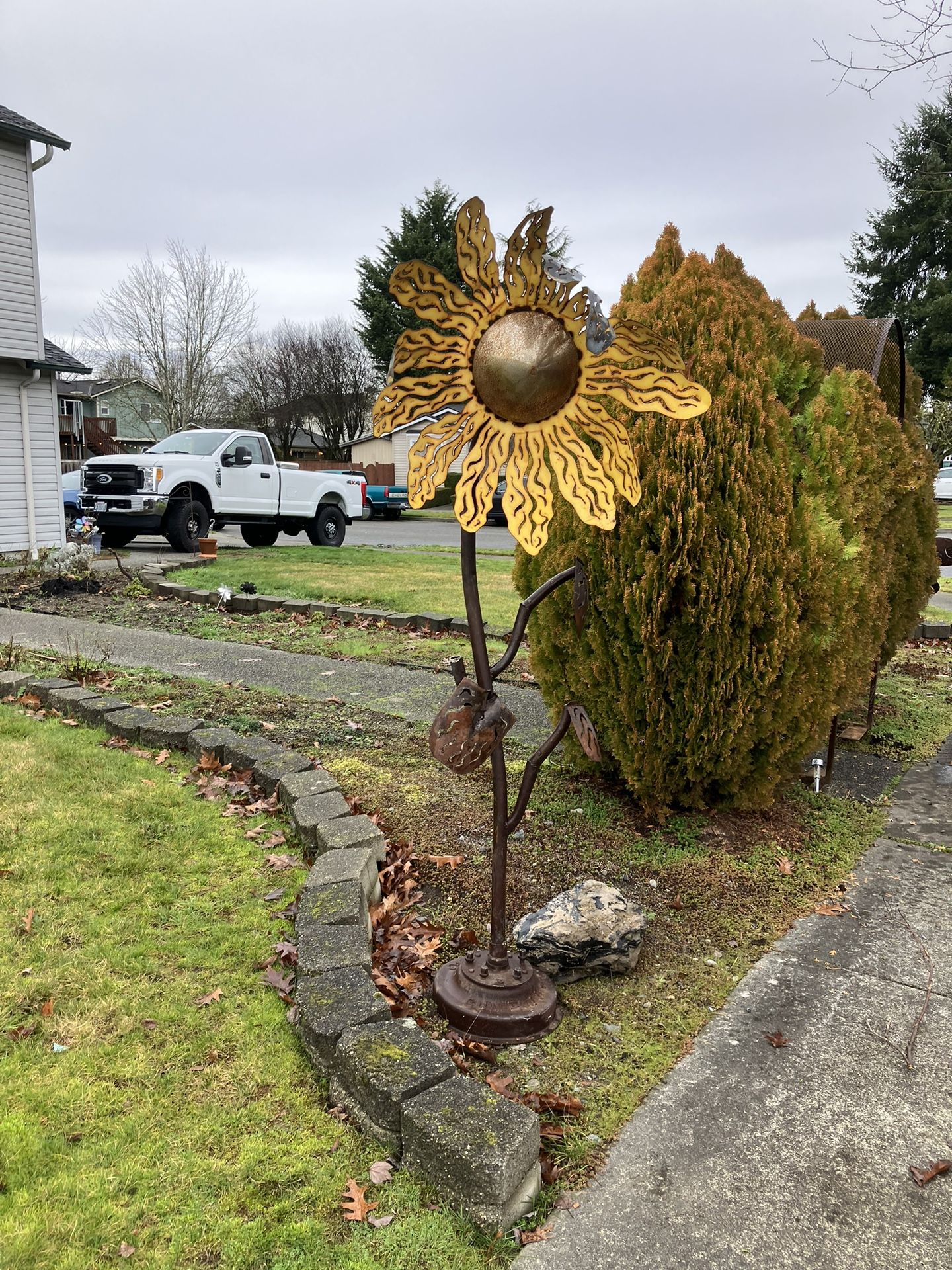 Yard Art for Sale in Monroe, WA - OfferUp
