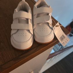 Brand New Size 7.5 Reebok Toddler Shoes 