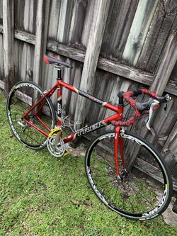 Trek 2000 ALPHA SERIES ROAD BIKE for Sale in Miami, FL - OfferUp