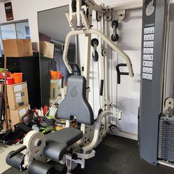Nautilus NS-700 Gym Equipment Exercise Fitness Weight Machine
