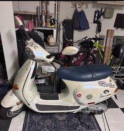 Vespa Piaggo et4