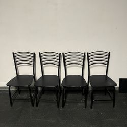 4 dining chairs