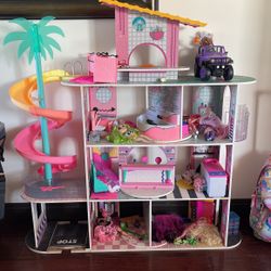 Doll House Dolls Accessories All Included for Sale in Snellville, GA -  OfferUp