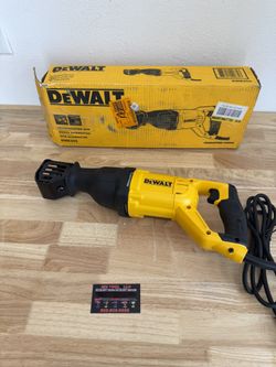 12 Amp Corded Variable Speed Reciprocating Saw