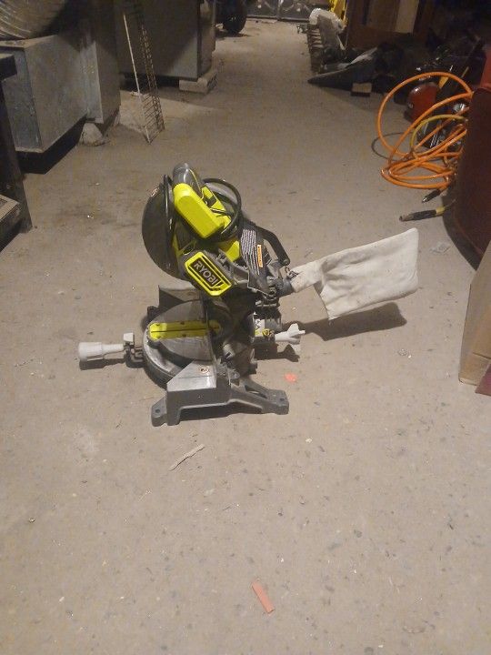 Ryobi Table Saw