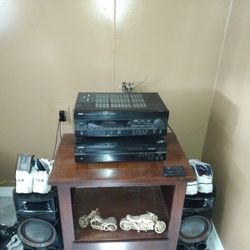 Yamaha Home Theater System With A Five CD Disc Changer And Two Big Very Heavy Speakers All In Very Good Condition Yamaha