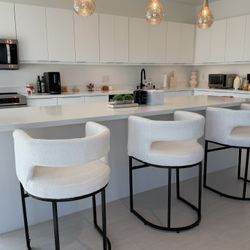 Bouclé Bar Stools Set of 3 Counter Height