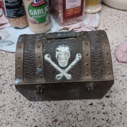 1950s Pirate Teasure Chest Bank  Box