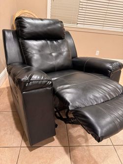Recliner Chair 