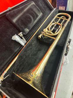 Elkhart Accord Trigger Trombone with F Attachment and New Mouthpiece $650 Firm