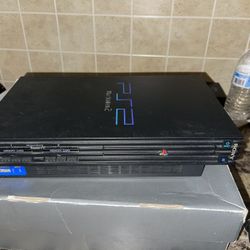 Playstation 2 for sale !