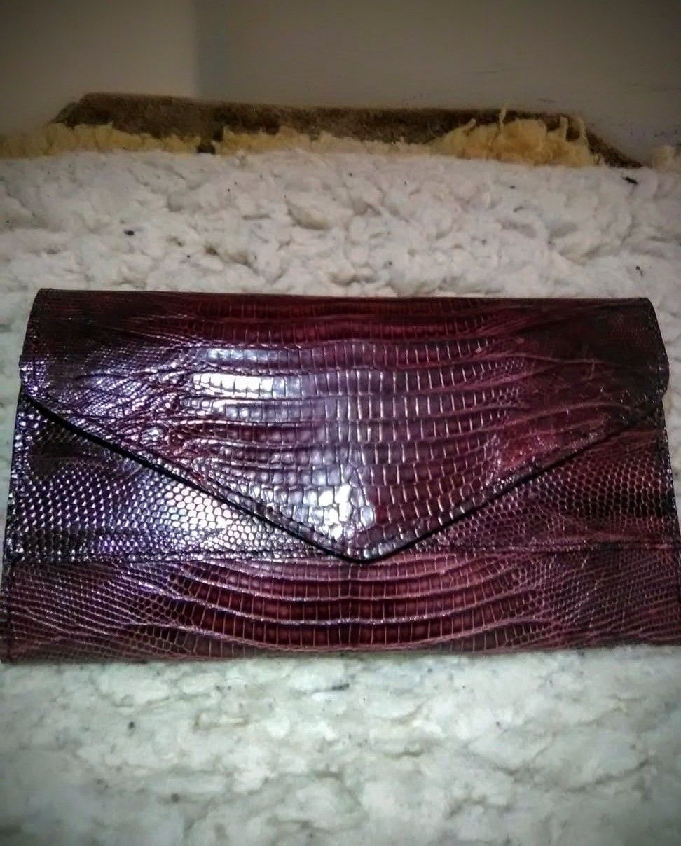 New womans 100% authentic exotic skin"Wallet"