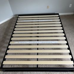 Queen Size Steel Bed Frame (Great Condition)