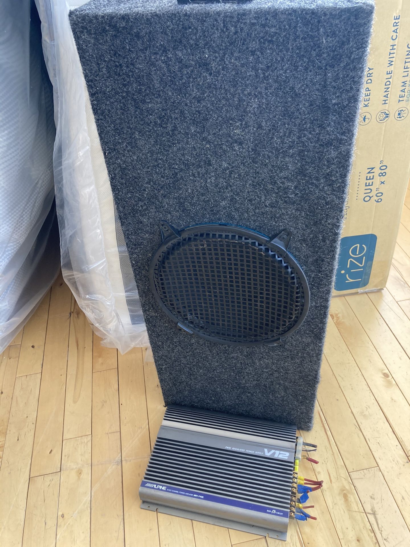 12” Sub Woofer & Alpine Amp