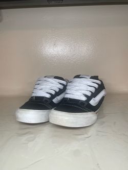 Vans Low-Top Sneakers Black and White
