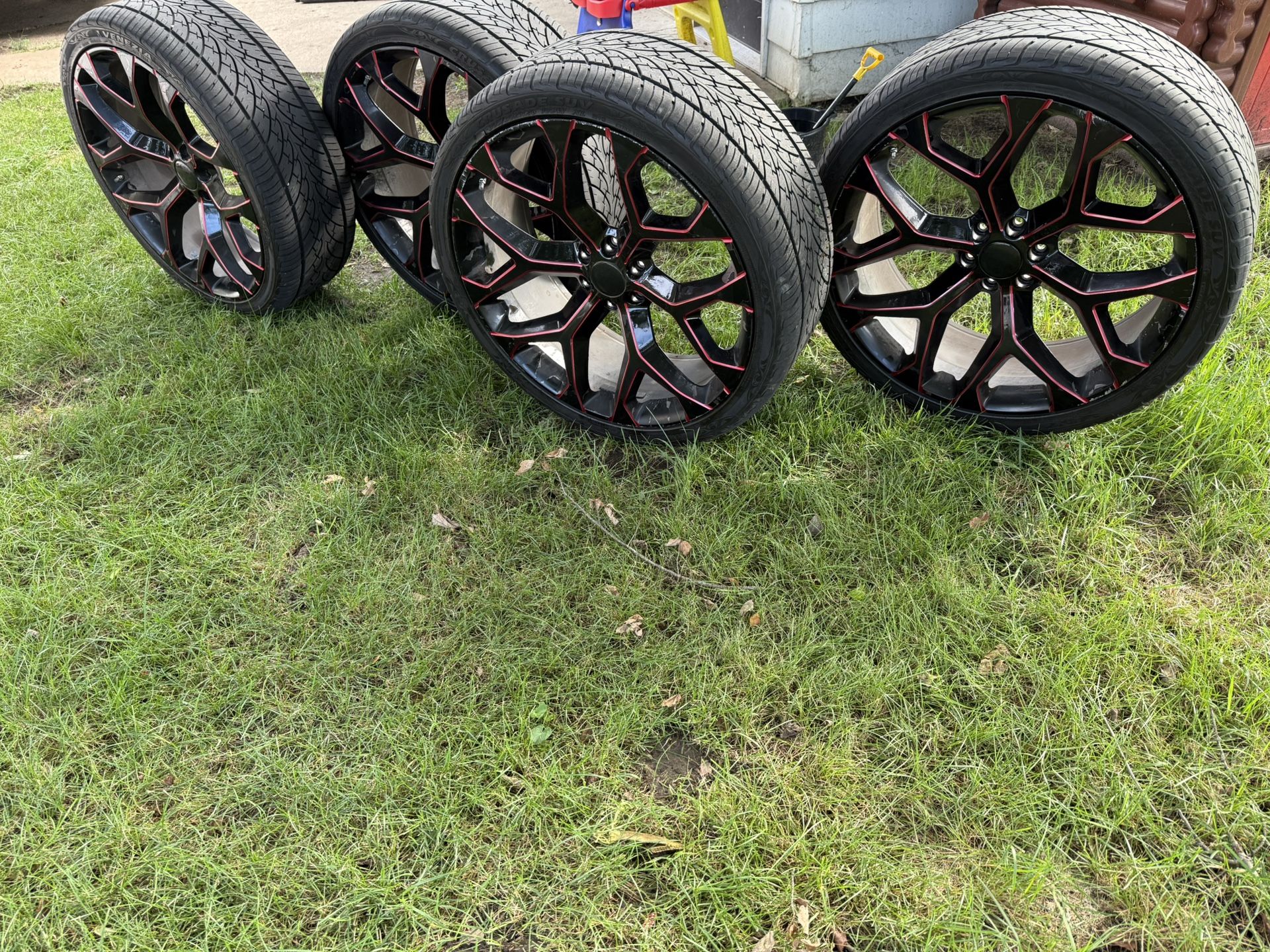 26 Inch Snowflake Replica Rims And Tires 