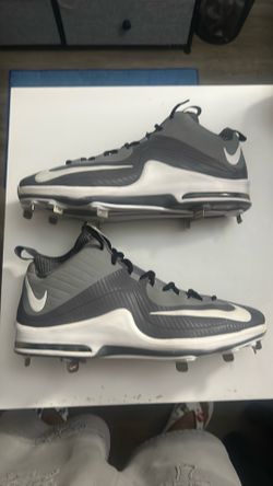 Nike men’s cleats