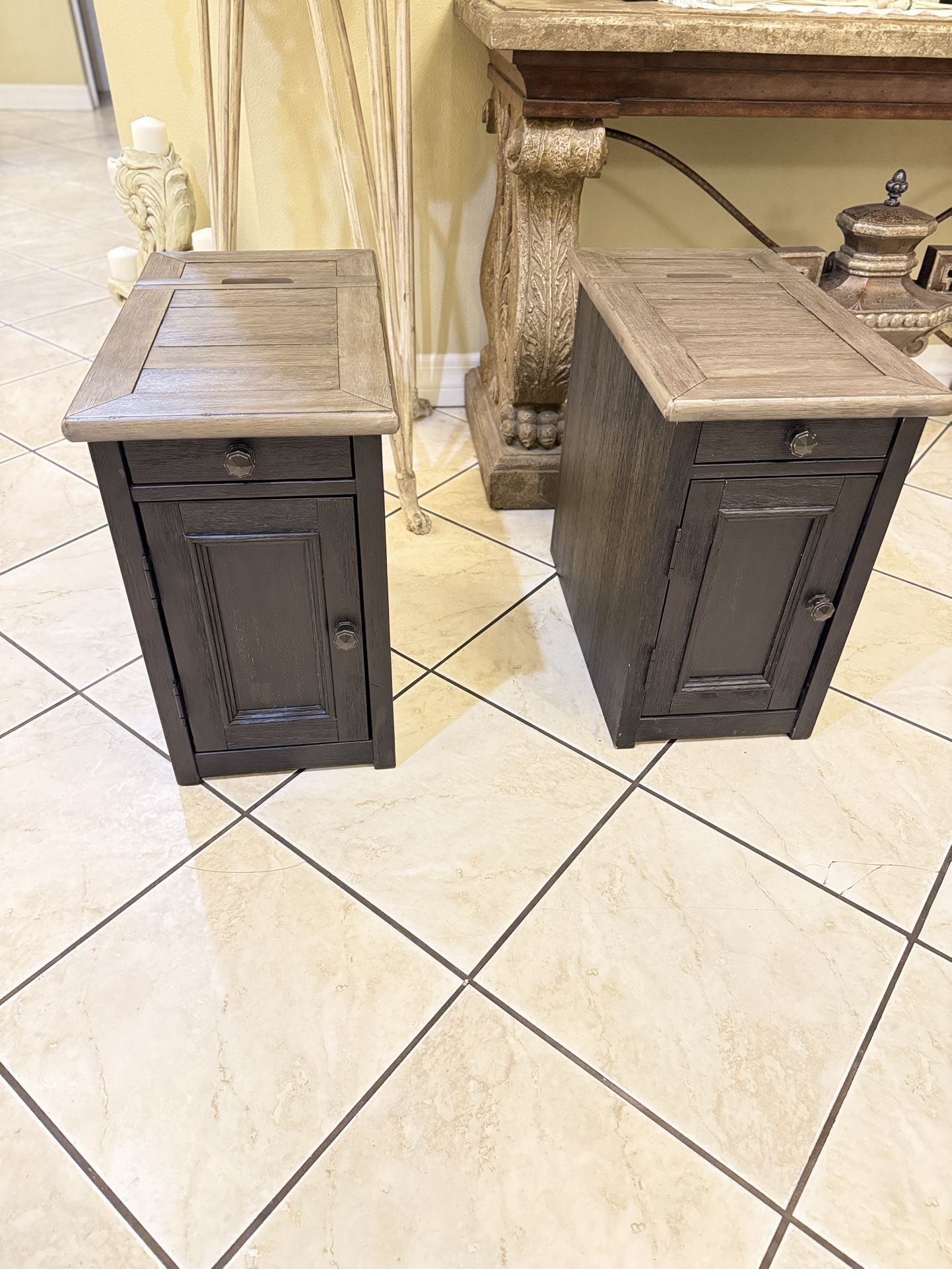 Pair of Tyler Creek Chairside End Table with USB Charging storage and platform for drinks excellent like new condition