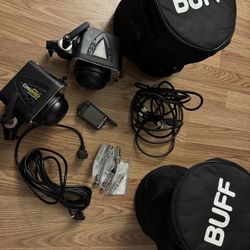 2 Paul C. Buff DigiBee DB800 Strobe Lights – 320WS